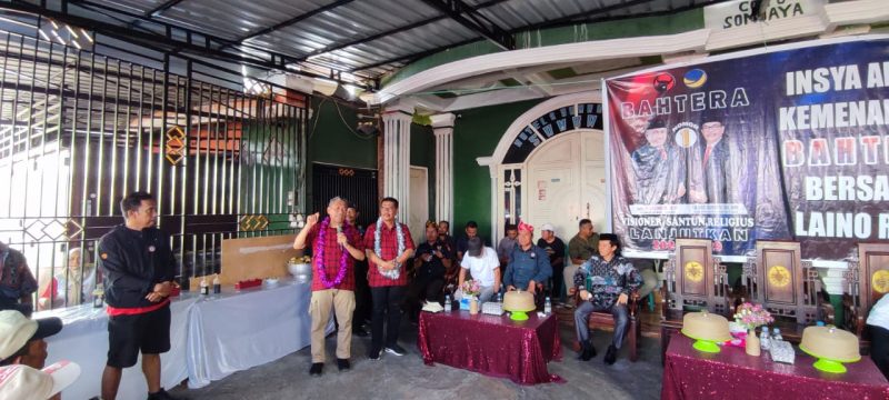 Pasangan calon Bupati dan Wakil Bupati Muna, H Bachrun dan La Ode Asrafil dalam kampanye tatap muka di Rumah Ketua KKBMT, Sabaruddin Daeng Tona, Sabtu (5/10)