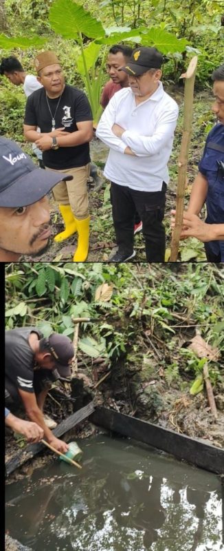 Ketgam : Bupati Muna, H Bachrun saat meninjau lokasi penemuan minyak di Desa Moolo Kecamatan Batukara Kabupaten Muna, Sabtu (24/5)